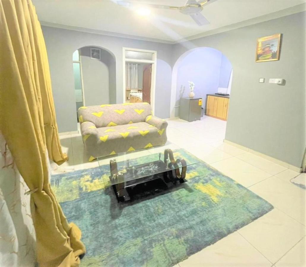 Detouz Lodging Daire Akra Dış mekan fotoğraf